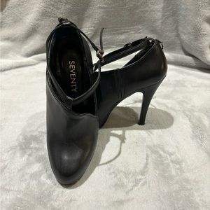 SEVENTY Venezia Leather Heels